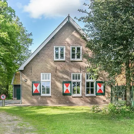 Authentieke Boswachterswoning Bij Natuurgebied Holiday home